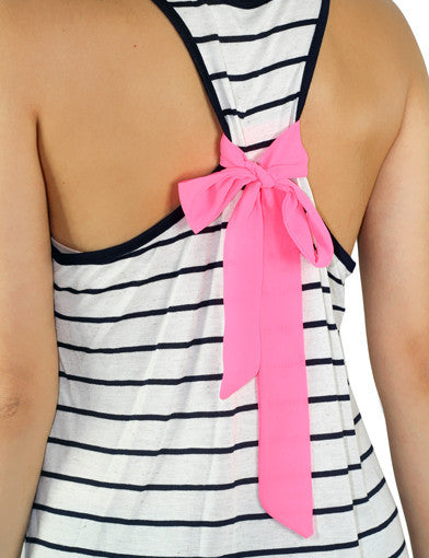 Striped top with back bow - zoomed view